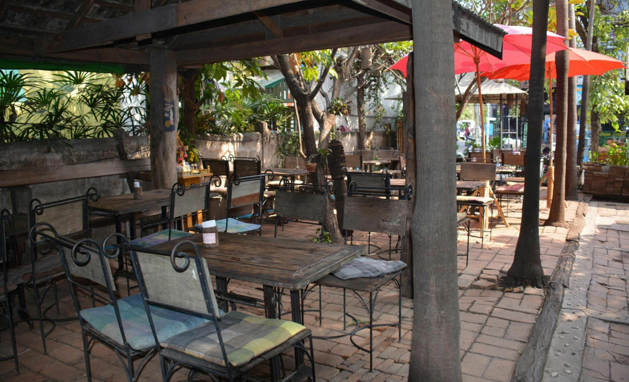 Baanlansa Bed&Bar Hotel Chiang Mai Exterior foto